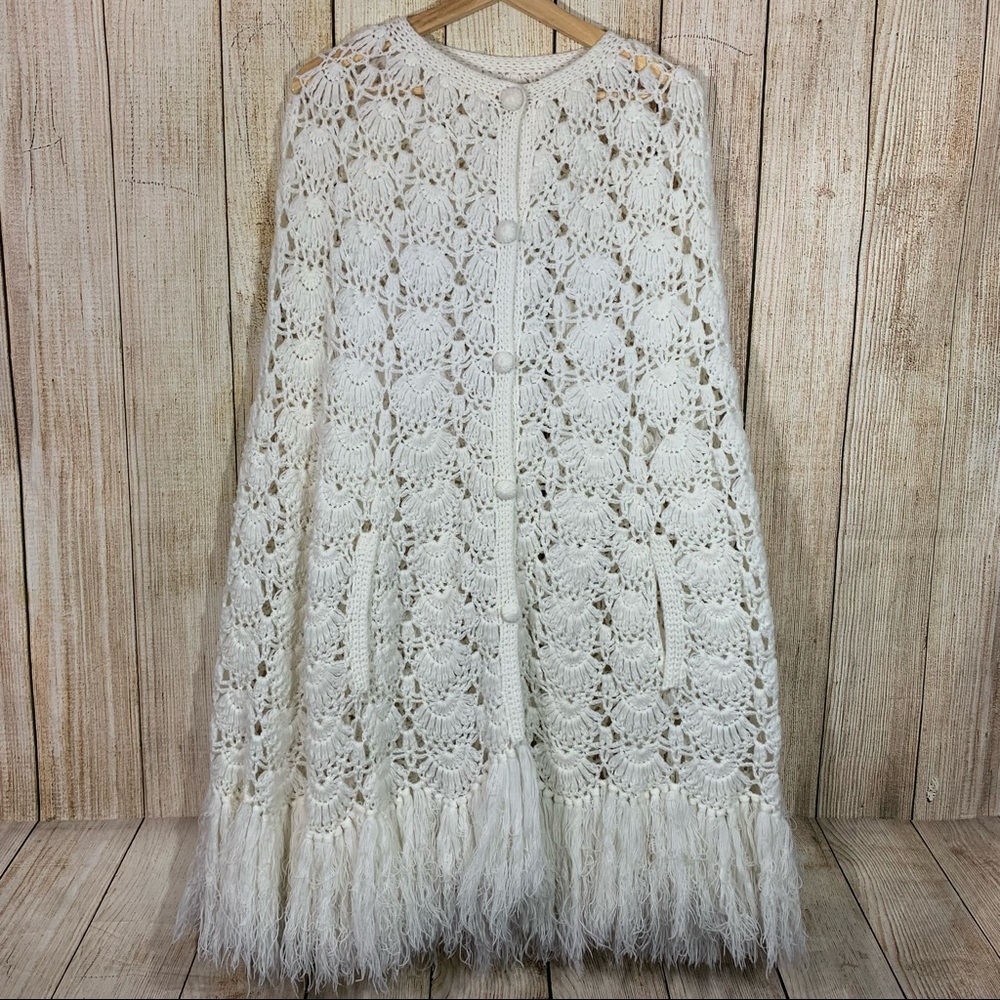 English Village Vintage Hand Crochet Long Fringe Trim Button Sweater Poncho